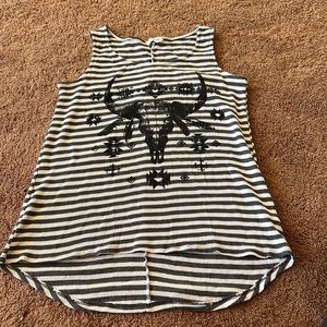 Promesa Grey/ivory ribbed striped tank with buffalo skull